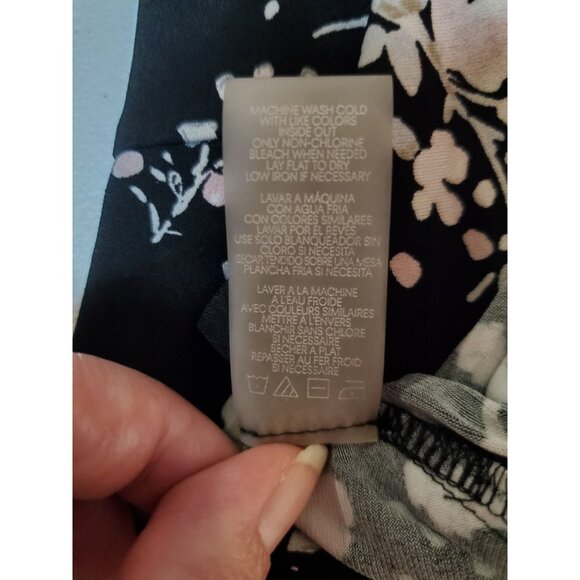 Karl Lagerfeld Paris Dark Romantic Floral Womens Size 2XL Blouse Top Bell Sleeve - Picture 14 of 16